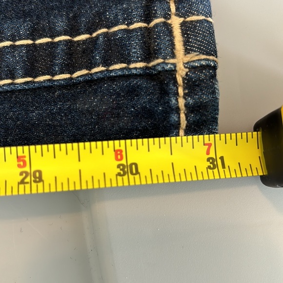 Rock Revival Jeans - Picture 9 of 10